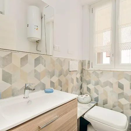 Lemontree-air Conditioning-near The Station Apartmán *